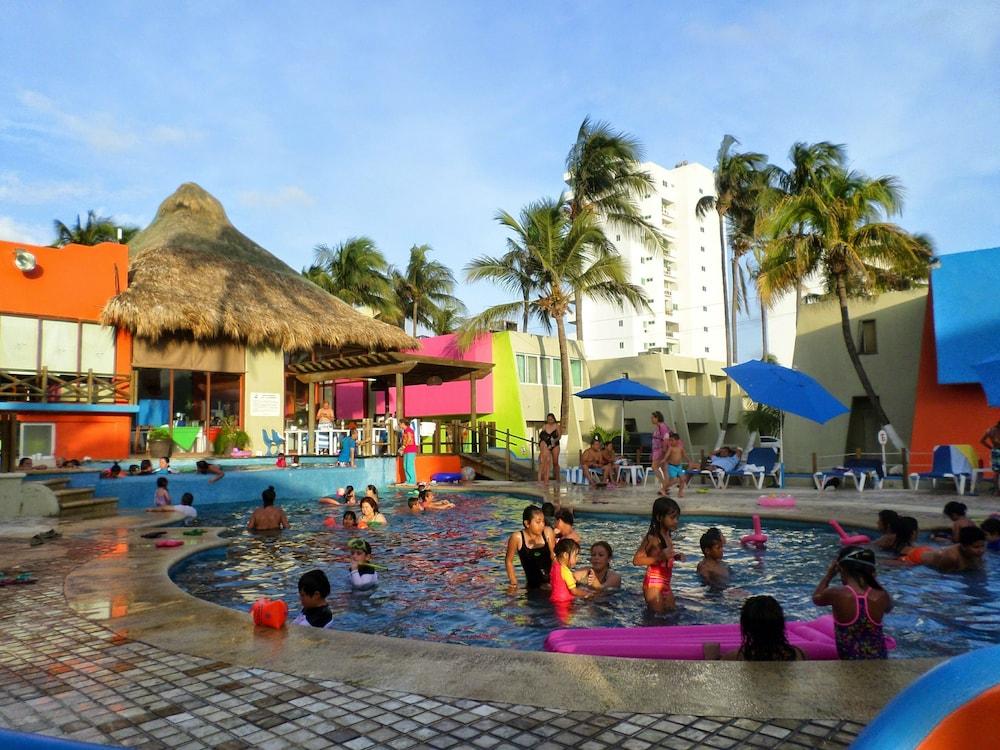 Hotel Suites Mediterraneo Boca Del Rio 韦拉克鲁斯 外观 照片