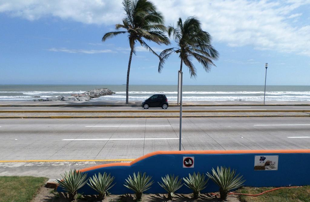 Hotel Suites Mediterraneo Boca Del Rio 韦拉克鲁斯 外观 照片